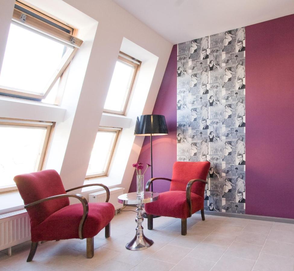 Apartament Broadway Poznań Esterno foto